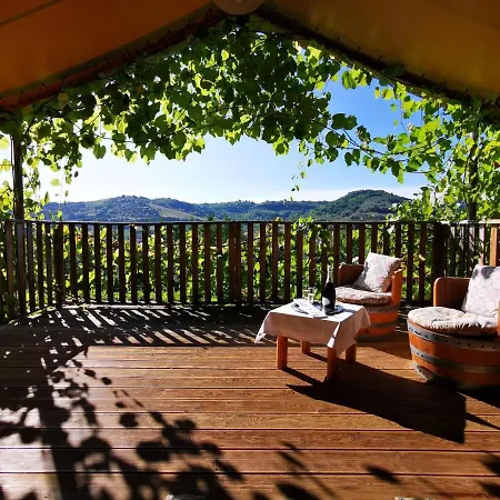 Inviting Tent In With Shared Pool * Massignano